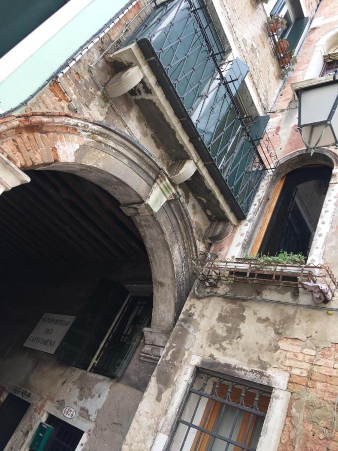 The Wolf House bahay-panuluyan Venice